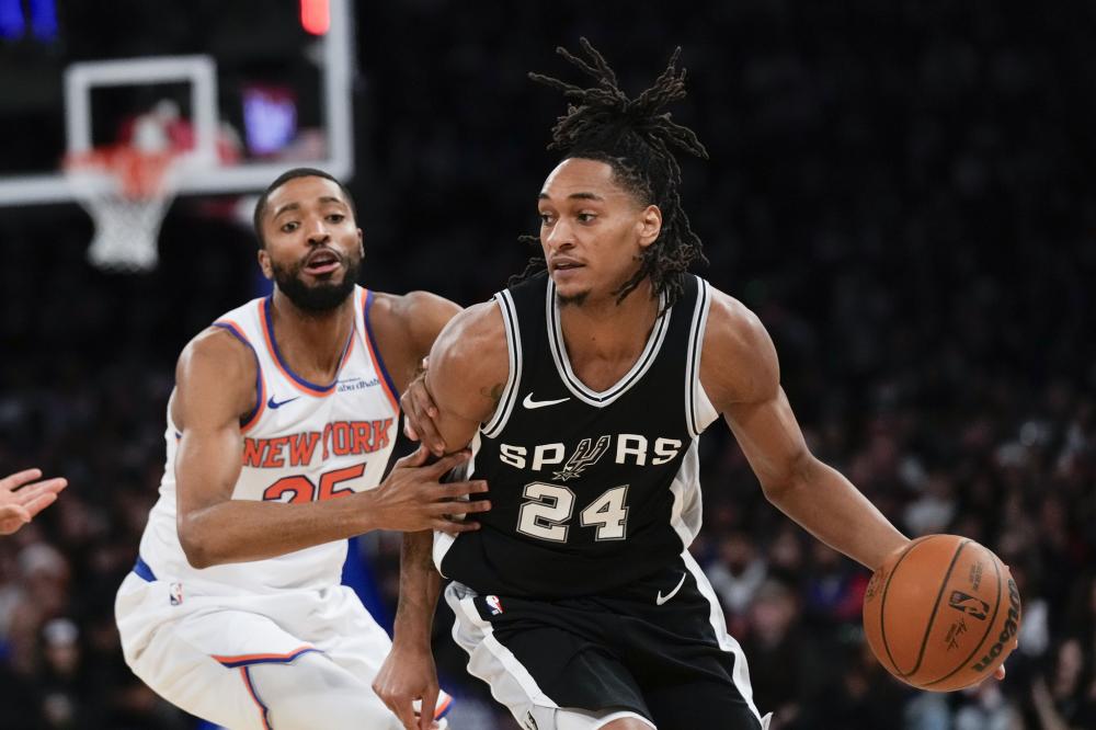 肘区策应成 肘区策应成