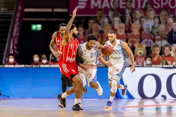 展开深入探 展开深入探